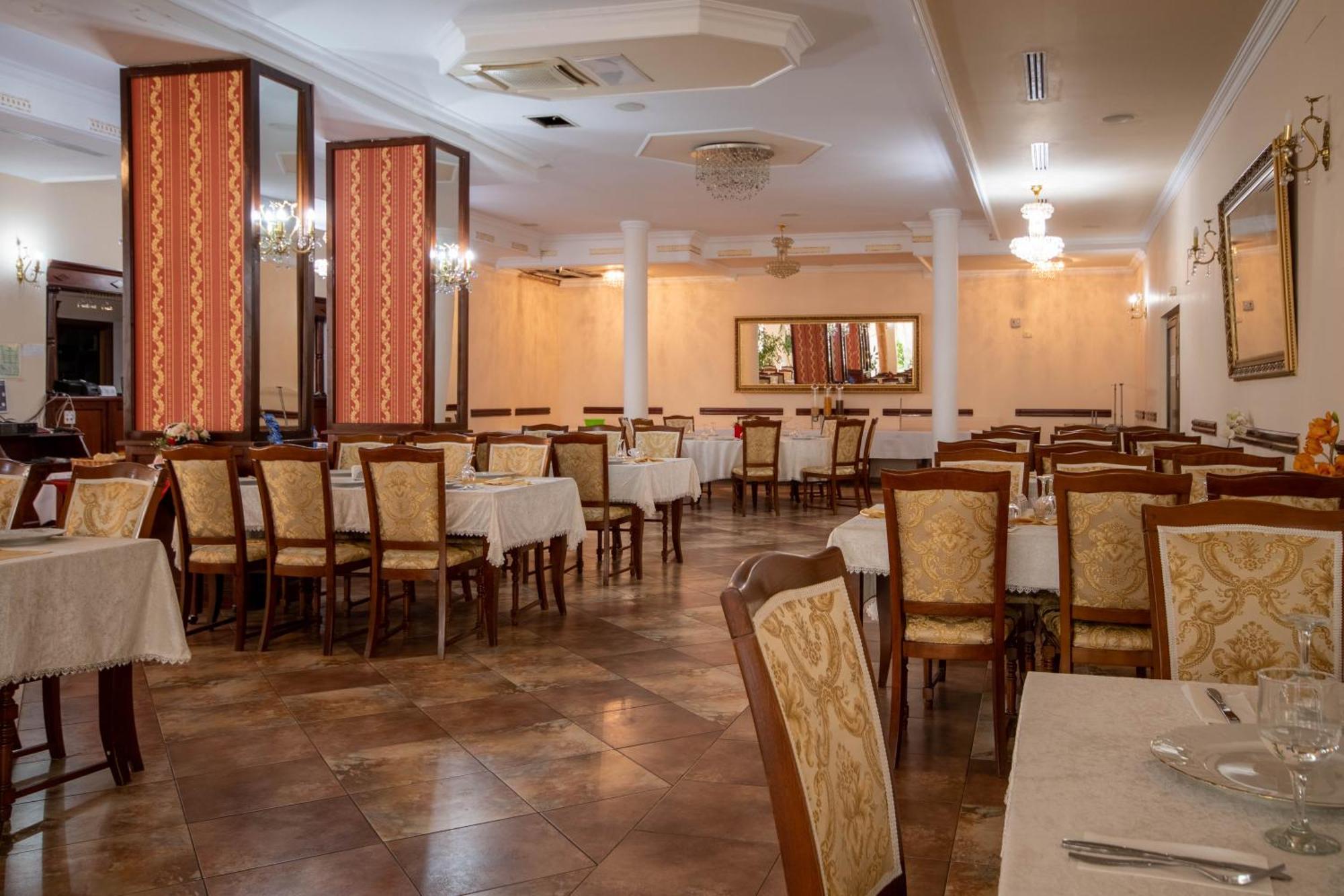 Hotel Coral Satu Mare Eksteriør billede
