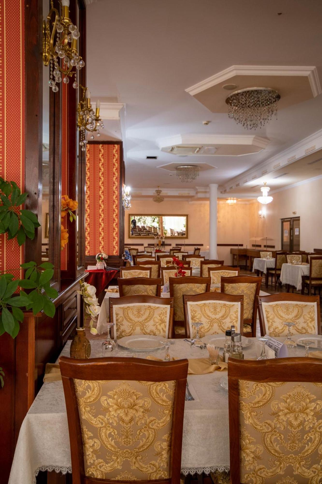 Hotel Coral Satu Mare Eksteriør billede