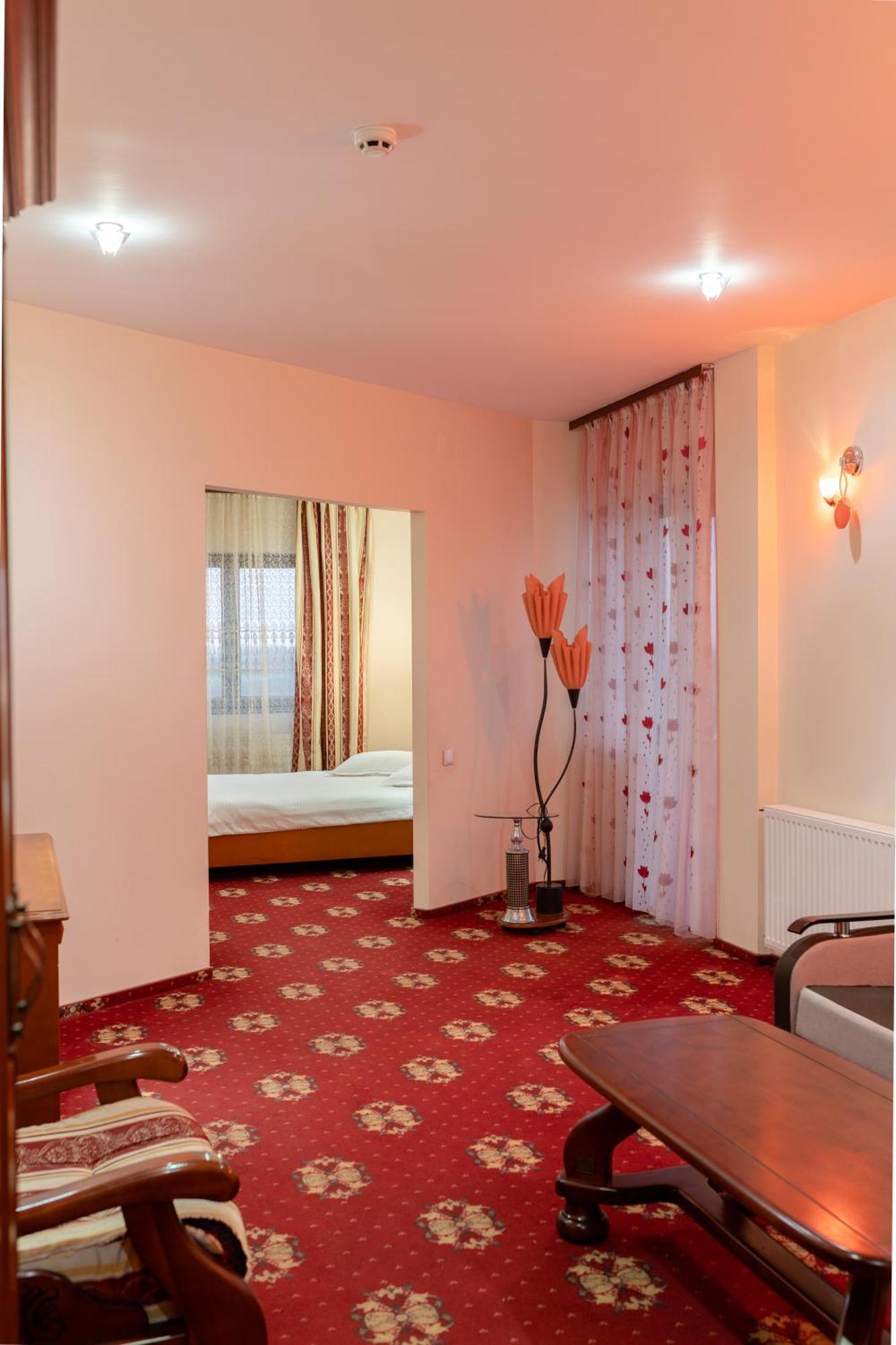 Hotel Coral Satu Mare Eksteriør billede