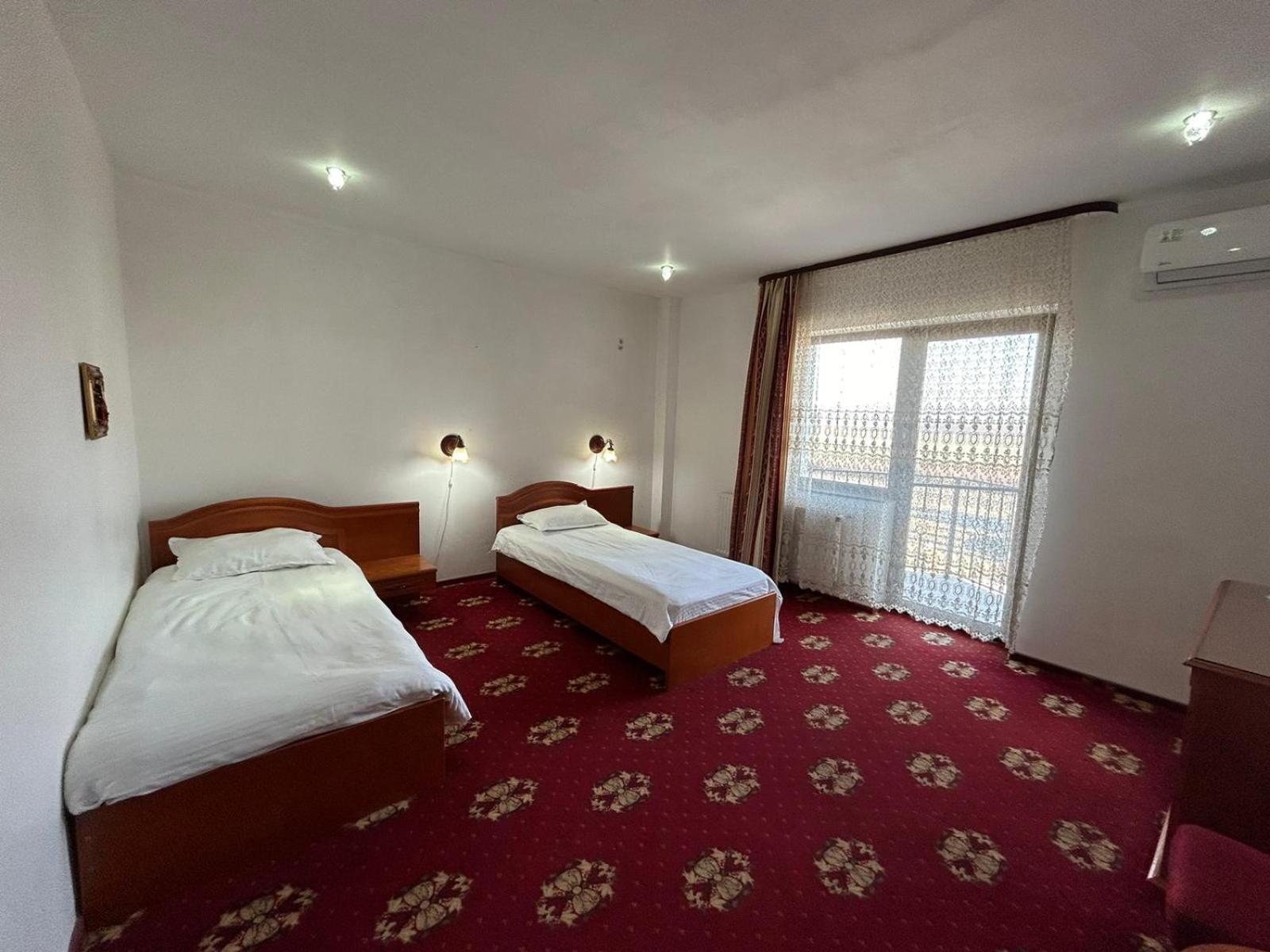 Hotel Coral Satu Mare Eksteriør billede